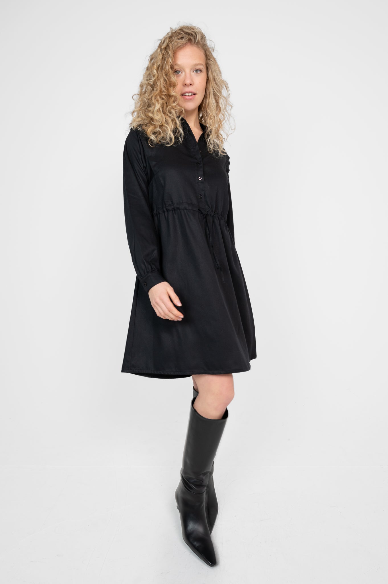 Kleid mit Tunnelzug