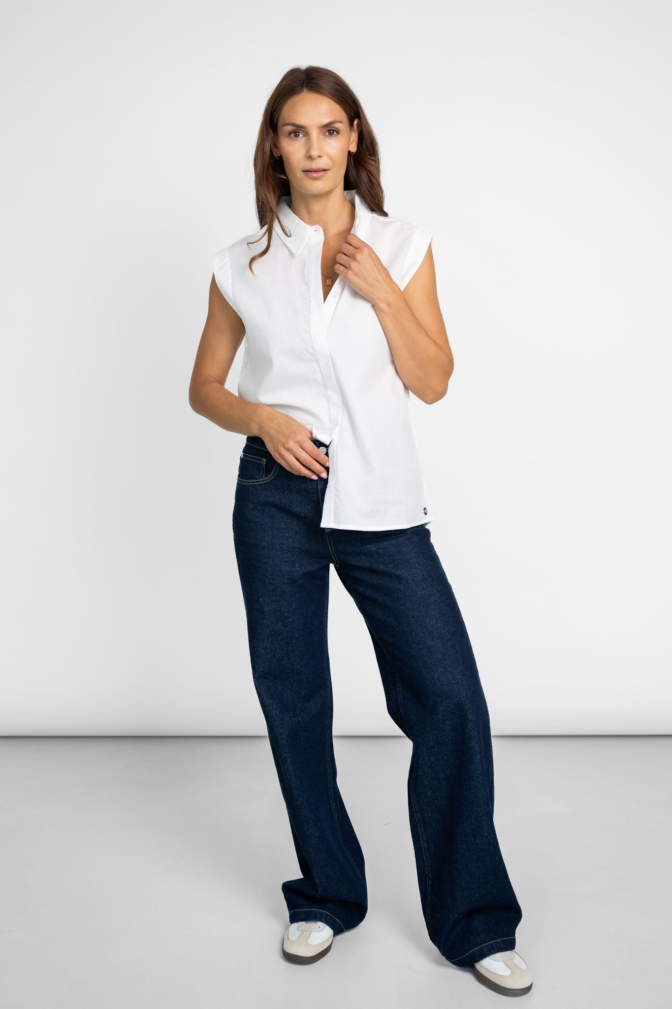 Bluse mit Schlitz Weiß