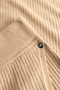 Strickset aus Pullover & Rock sand