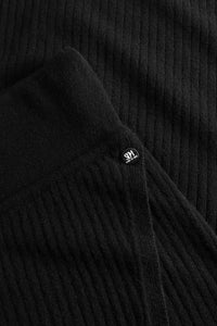 Strickset aus Pullover & Rock schwarz