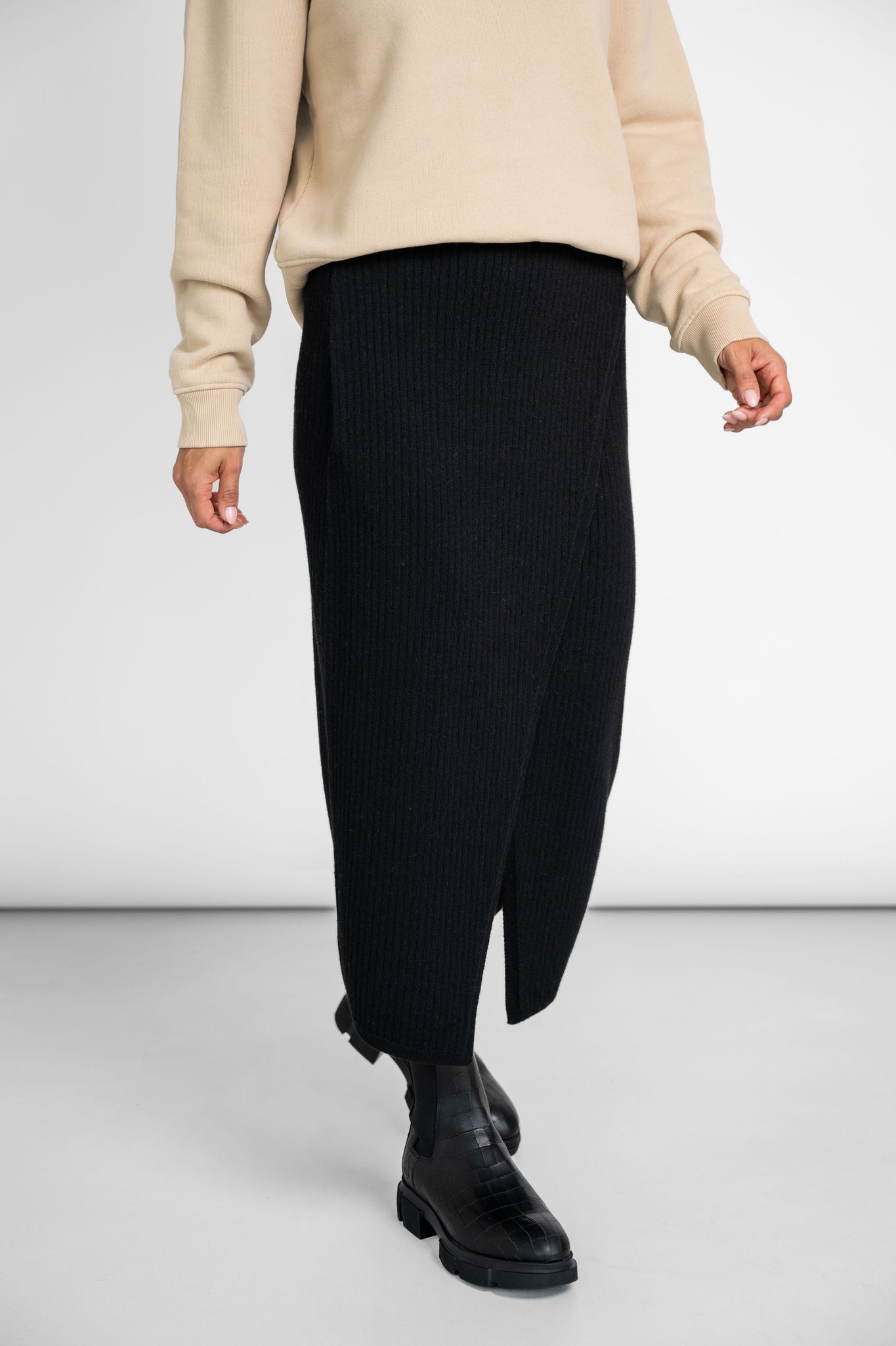 Strickrock schwarz