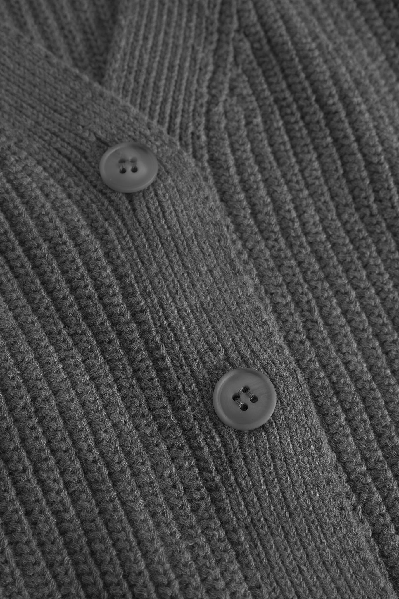 Short cardigan