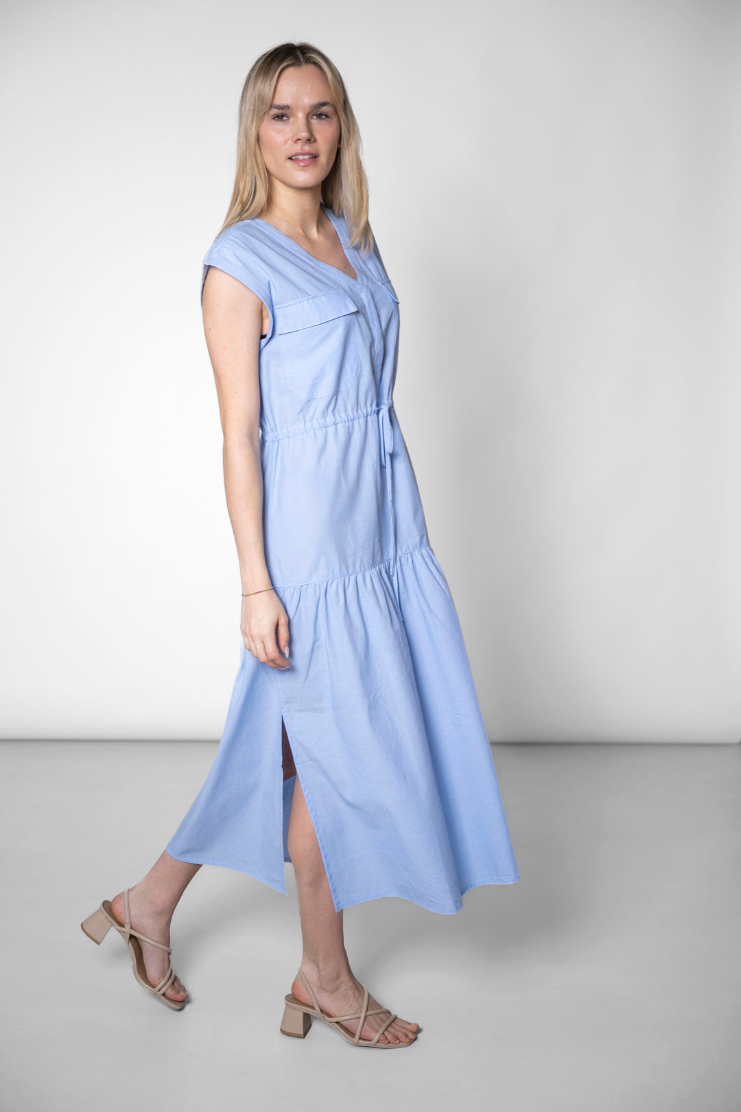 Stufenkleid hellblau