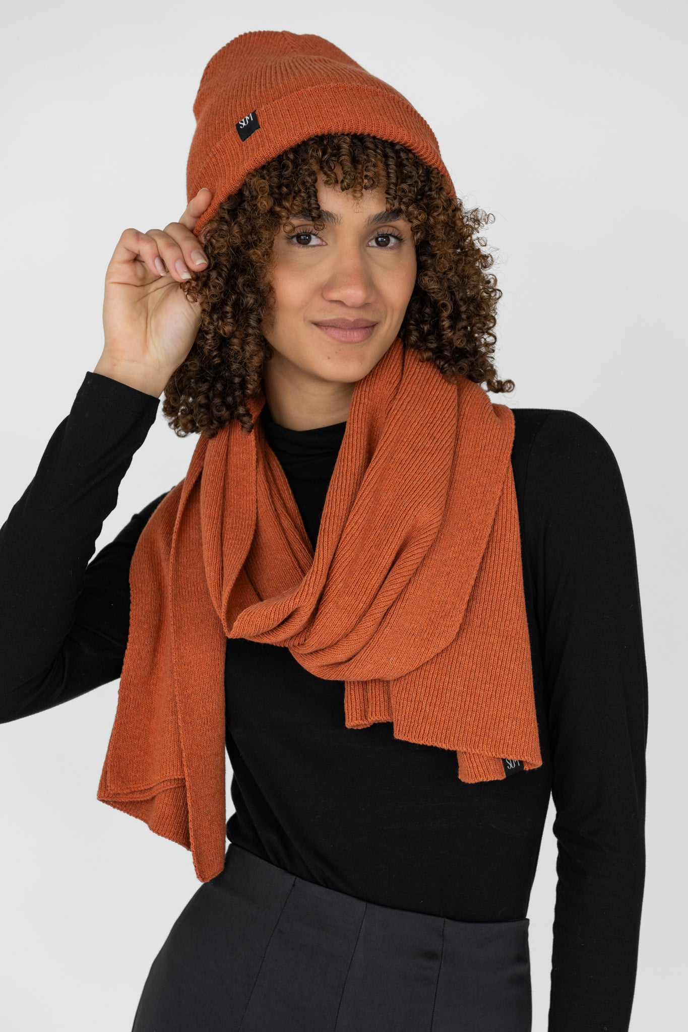 Knitted scarf