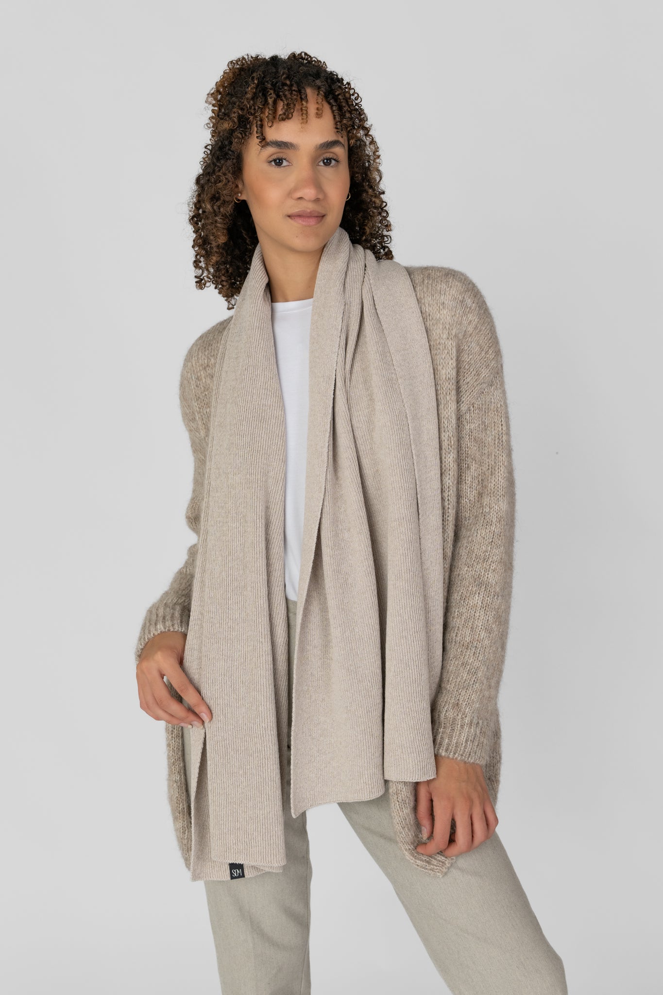 Knitted scarf