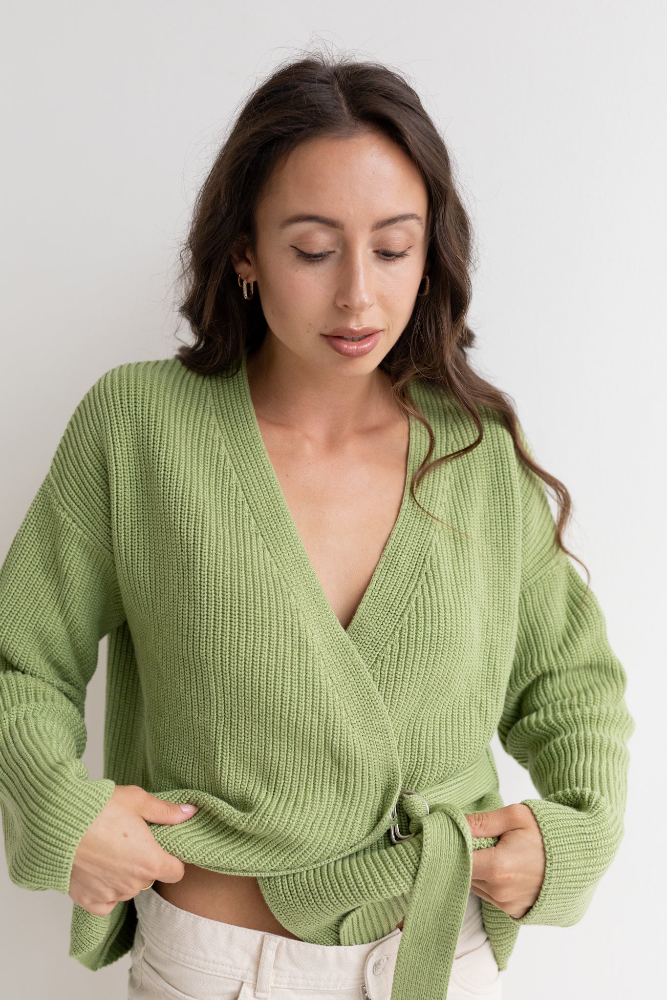 Cardigan in a light-green wrap look