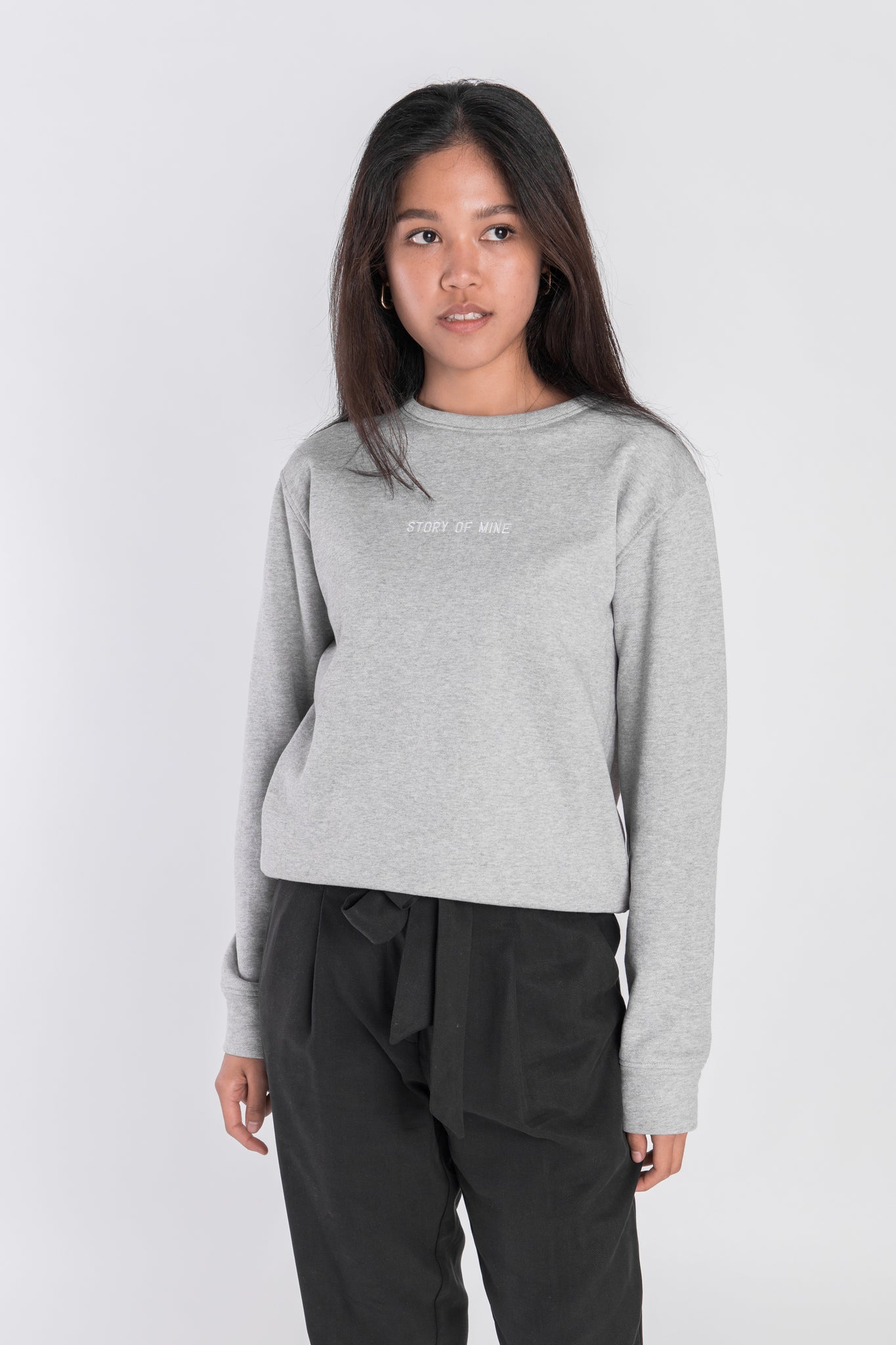 Logo Sweatshirt; Nachhaltig produziert; Story of Mine Münster, Farbe grey