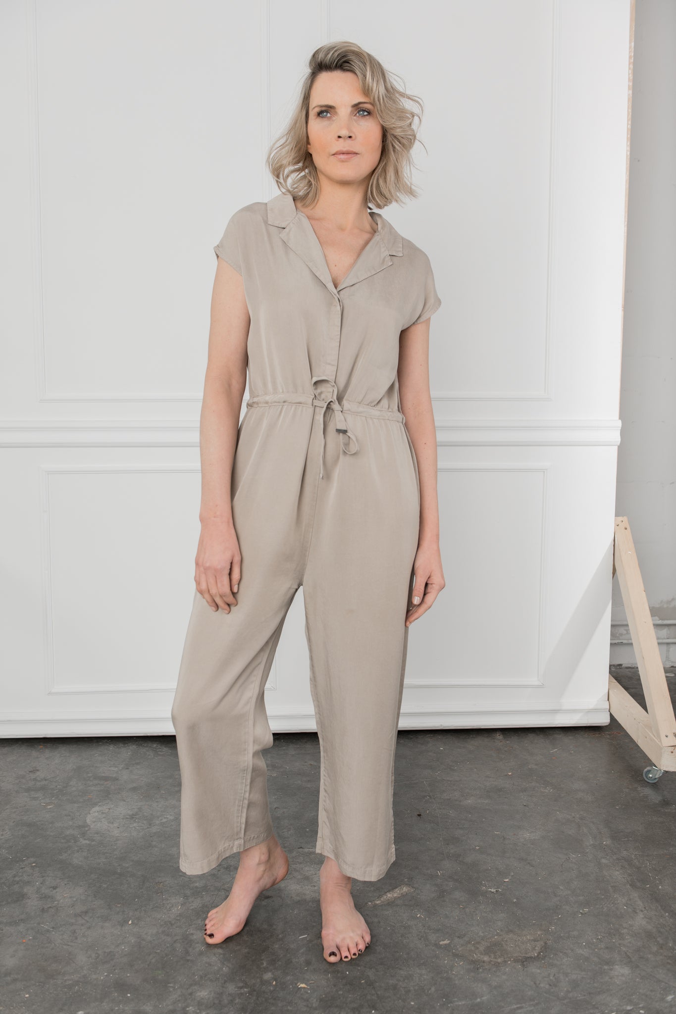 Ganzkörperbild Lyocell Jumpsuit 2. Wahl von Story of Mine, nachhaltige Mode aus Münster