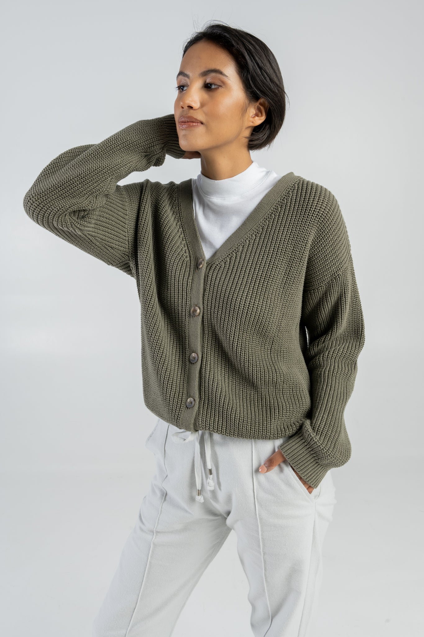 Kurze Strickjacke aus Bio-Baumwolle