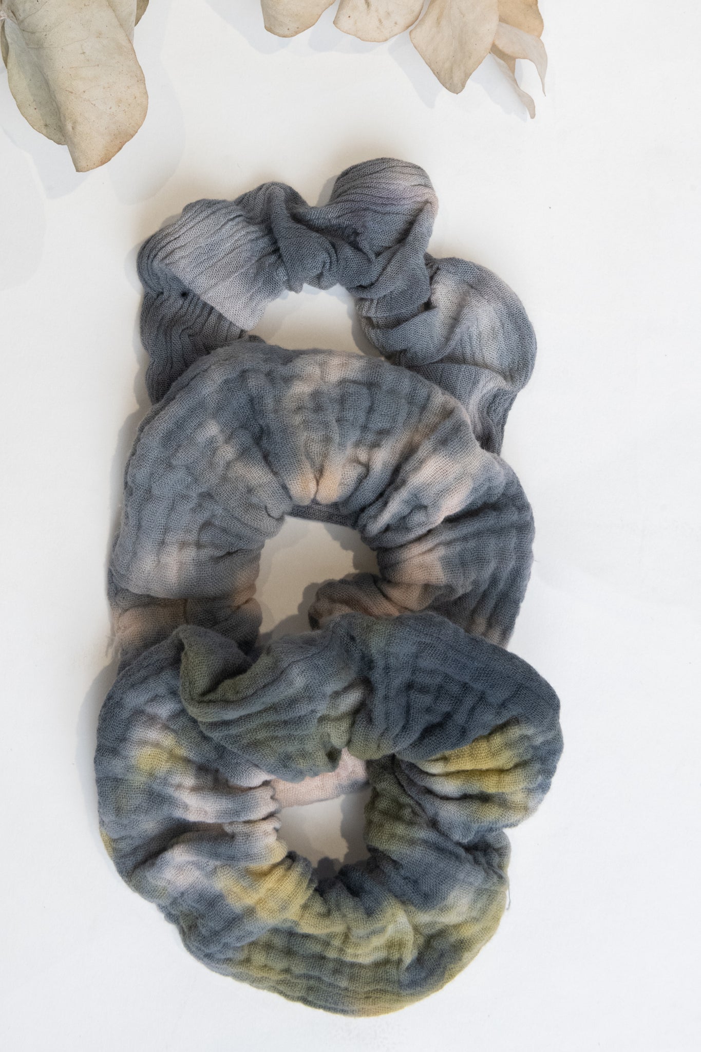 Batik Scrunchie dunkelblau